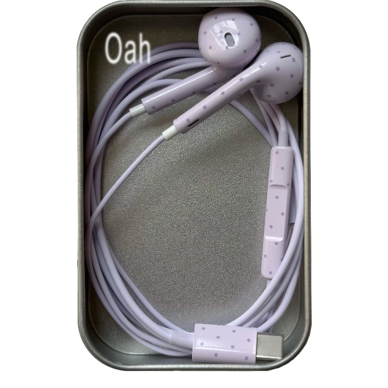 Oah Polka Dot Wired Earphones  - Usb C Earphone recensie en prijs